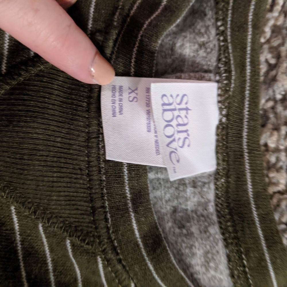 5/$20 stars above soft tee - Picture 2 of 8